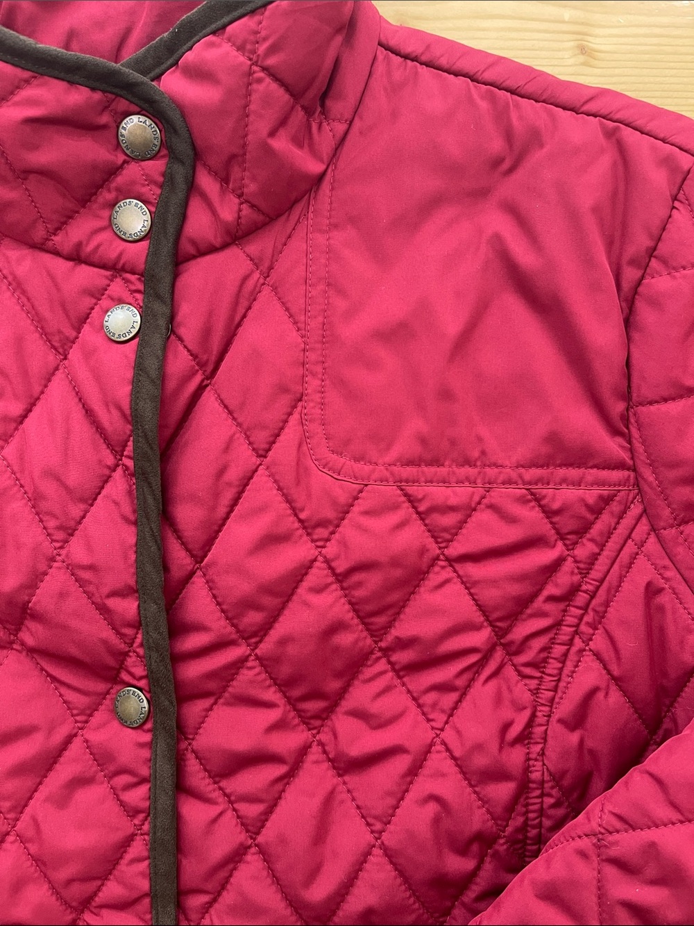 Lands’ End Cranberry Red Diamond Quilted Barn Jacket, Dark Brown Trim - Size L - Picture 11 of 16